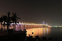 夜色海灣橋